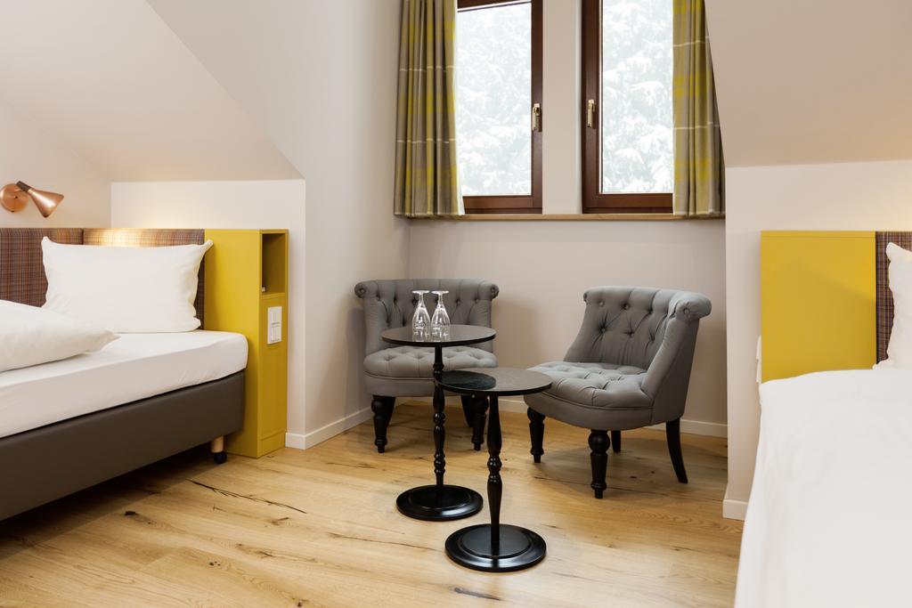 Hotel Zum Taufstein Sparhof Buitenkant foto